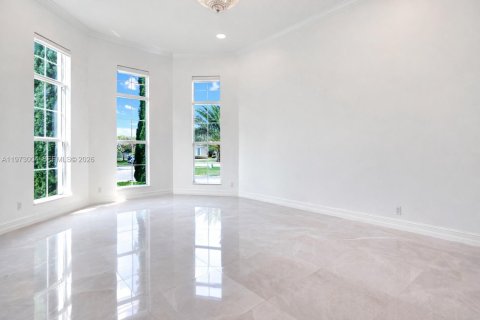 Купить виллу или дом в Дейви, Флорида 4 спальни, 375.14м2, № 2033409 - фото 17