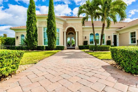 Купить виллу или дом в Дейви, Флорида 4 спальни, 375.14м2, № 2033409 - фото 5