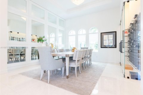 Купить виллу или дом в Дейви, Флорида 4 спальни, 375.14м2, № 2033409 - фото 19