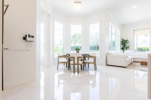 Купить виллу или дом в Дейви, Флорида 4 спальни, 375.14м2, № 2033409 - фото 23