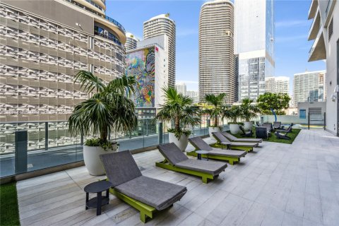 Condominio en venta en Miami, Florida, 3 dormitorios, 165.18 m2 № 1874377 - foto 26