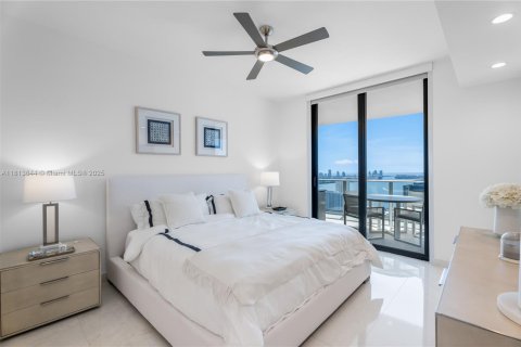 Condominio en venta en Miami, Florida, 3 dormitorios, 165.18 m2 № 1874377 - foto 10