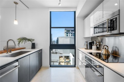 Condominio en venta en Miami, Florida, 3 dormitorios, 165.18 m2 № 1874377 - foto 9