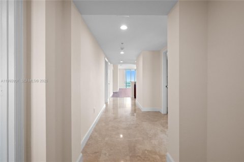 Купить кондоминиум в Норт-Майами, Флорида 3 спальни, 167.32м2, № 2056698 - фото 14