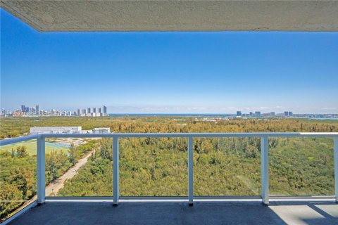 Купить кондоминиум в Норт-Майами, Флорида 3 спальни, 167.32м2, № 2056698 - фото 8