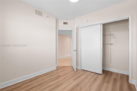 Купить кондоминиум в Норт-Майами, Флорида 3 спальни, 167.32м2, № 2056698 - фото 17