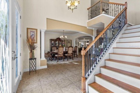 Villa ou maison à vendre à Tampa, Floride: 5 chambres, 389.35 m2 № 1813816 - photo 6