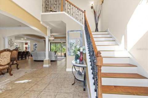 Villa ou maison à vendre à Tampa, Floride: 5 chambres, 389.35 m2 № 1813816 - photo 3
