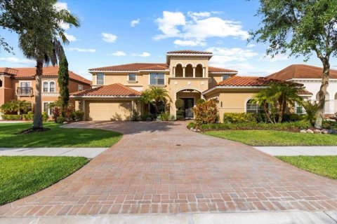 Villa ou maison à vendre à Tampa, Floride: 5 chambres, 389.35 m2 № 1813816 - photo 1