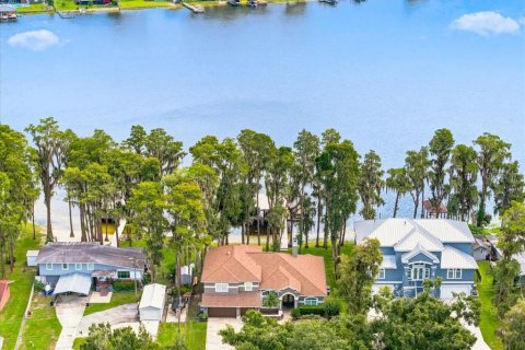 Villa ou maison à Lutz, Floride 4 chambres, 396.51 m2 № 2388568
