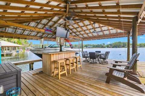 Villa ou maison à vendre à Lutz, Floride: 4 chambres, 396.51 m2 № 2388568 - photo 12