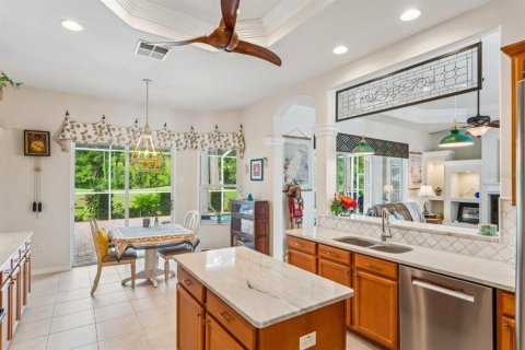 Casa en venta en Brooksville, Florida, 3 dormitorios, 206.43 m2 № 2386482 - foto 16
