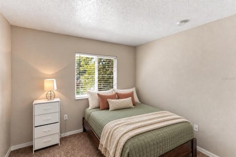 Touwnhouse à vendre à Riverview, Floride: 2 chambres, 128.76 m2 № 2384357 - photo 12
