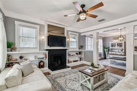 Casa en venta en Tampa, Florida, 3 dormitorios, 131.74 m2 № 2122081 - foto 7