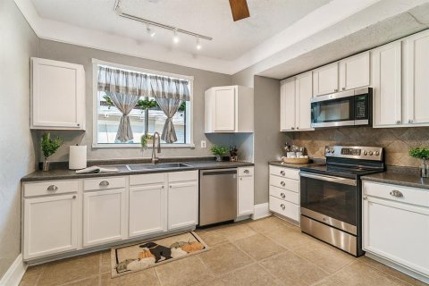 Casa en venta en Tampa, Florida, 3 dormitorios, 131.74 m2 № 2122081 - foto 15