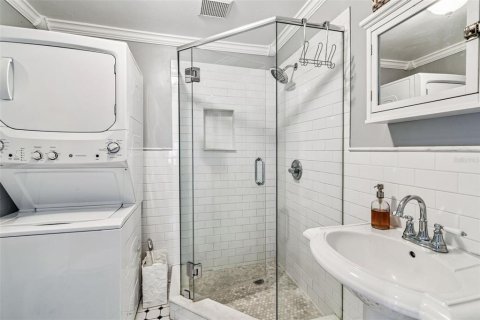 Casa en venta en Tampa, Florida, 3 dormitorios, 131.74 m2 № 2122081 - foto 29