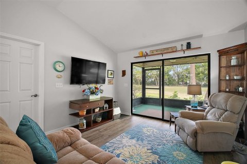 Villa ou maison à vendre à Tavares, Floride: 2 chambres, 95.13 m2 № 1722270 - photo 13