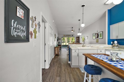 Villa ou maison à vendre à Tavares, Floride: 2 chambres, 95.13 m2 № 1722270 - photo 5