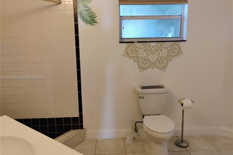 Casa en alquiler en Fort Lauderdale, Florida, 4 dormitorios, 176.14 m2 № 2040995 - foto 8