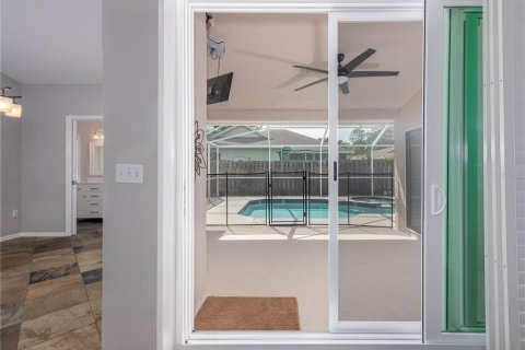 Villa ou maison à louer à Tampa, Floride: 4 chambres, 241.36 m2 № 2092740 - photo 27