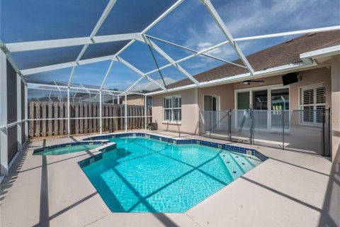 Villa ou maison à louer à Tampa, Floride: 4 chambres, 241.36 m2 № 2092740 - photo 28