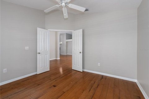 Villa ou maison à louer à Tampa, Floride: 4 chambres, 241.36 m2 № 2092740 - photo 6