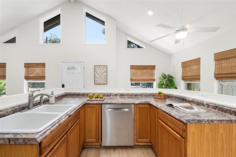 Casa en venta en Gainesville, Florida, 3 dormitorios, 113.34 m2 № 2277705 - foto 8