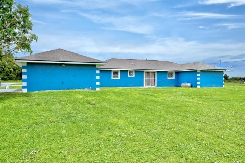 Casa en venta en Wauchula, Florida, 4 dormitorios, 177.63 m2 № 1915049 - foto 25