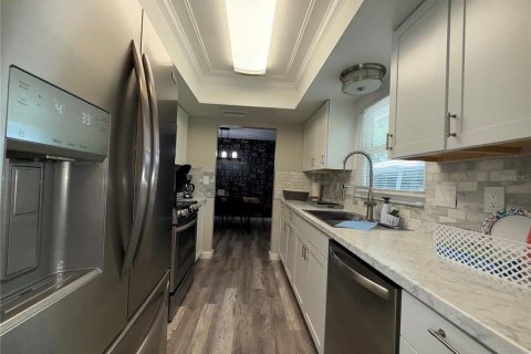 Купить виллу или дом в Сарасота, Флорида 5 комнат, 123.37м2, № 2234652 - фото 23