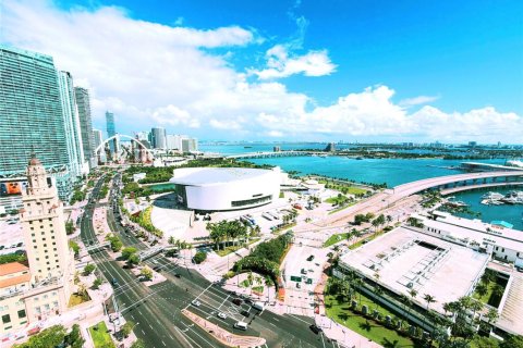 Condo in Miami, Florida, 1 bedroom  № 2035577