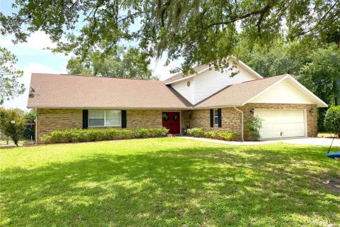 Casa en venta en Williston, Florida, 3 dormitorios, 240.62 m2 № 1775012 - foto 1