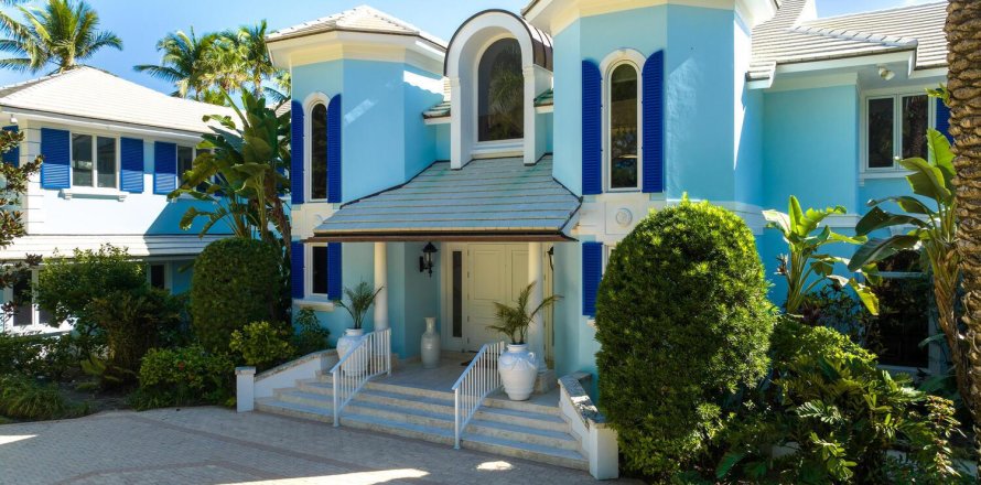 Villa ou maison à Gulf Stream, Floride 6 chambres, 826.64 m2 № 1116853