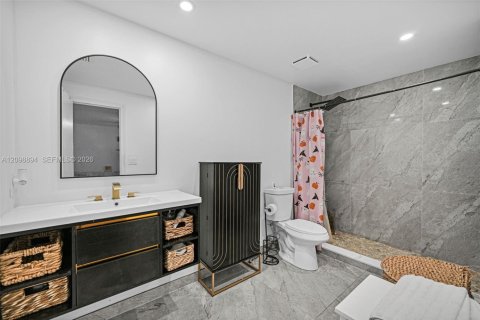 Casa en venta en Hollywood, Florida, 4 dormitorios, 164.72 m2 № 2401466 - foto 17