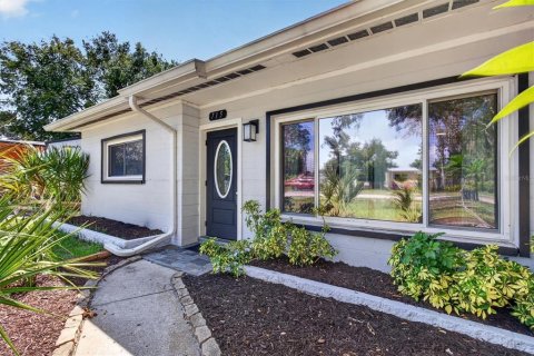House in Tarpon Springs, Florida 3 bedrooms, 112.97 sq.m. № 2394234 - photo 5