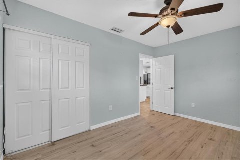House in Tarpon Springs, Florida 3 bedrooms, 112.97 sq.m. № 2394234 - photo 22