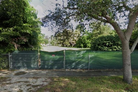 Land in Miami, Florida № 2076196 - photo 8