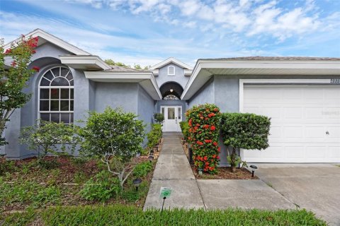 House in Tavares, Florida 4 bedrooms, 177.16 sq.m. № 1812539 - photo 2
