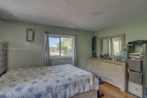 Купить виллу или дом в Лодердейл-Лейкс, Флорида 5 спален, 210.8м2, № 1947135 - фото 21