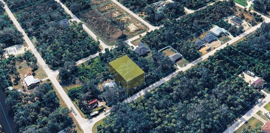 Land in Port Charlotte, Florida № 2158268