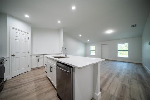 Villa ou maison à vendre à Port Charlotte, Floride: 3 chambres, 125.88 m2 № 1821495 - photo 16