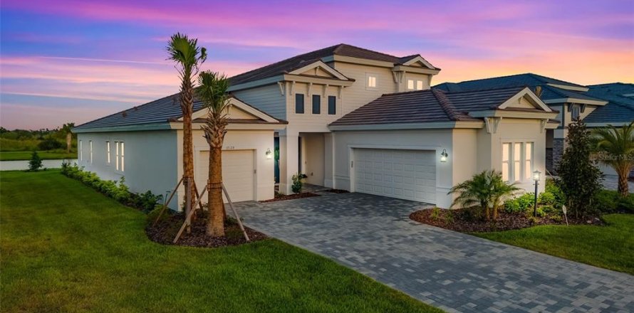 House in Lakewood Ranch, Florida 4 bedrooms, 339.19 sq.m. № 1777969