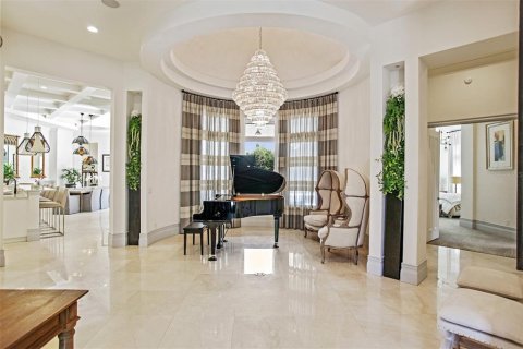 Casa en alquiler en Orlando, Florida, 6 dormitorios, 484.67 m2 № 1915429 - foto 4