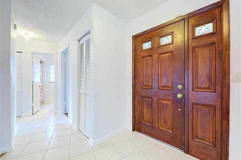 House in Lutz, Florida 3 bedrooms, 151.71 sq.m. № 2396400 - photo 28