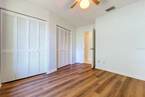 House in Lutz, Florida 3 bedrooms, 151.71 sq.m. № 2396400 - photo 30