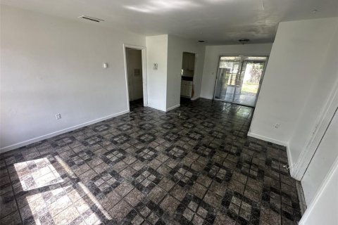 Villa ou maison à vendre à Orlando, Floride: 4 chambres, 101.64 m2 № 1898673 - photo 4