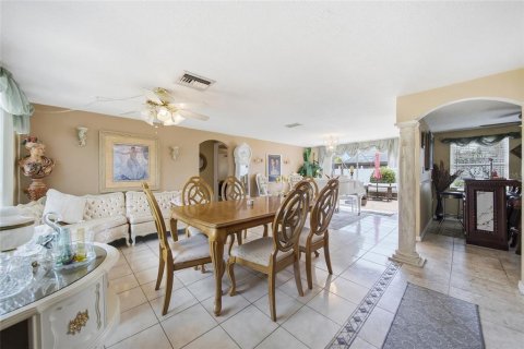 Villa ou maison à vendre à Port Richey, Floride: 3 chambres, 150.69 m2 № 2092403 - photo 5