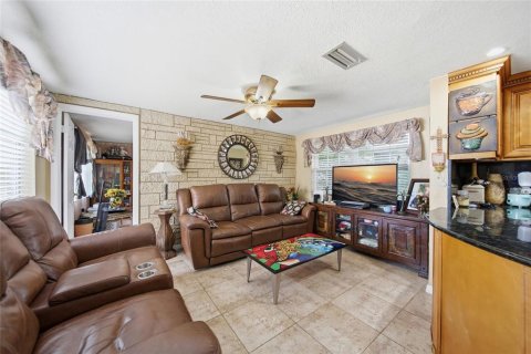 Villa ou maison à vendre à Port Richey, Floride: 3 chambres, 150.69 m2 № 2092403 - photo 13