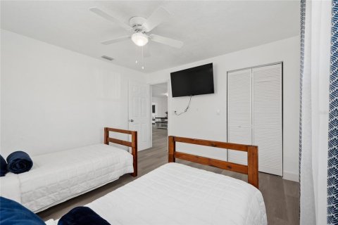 House in Avon Park, Florida 3 bedrooms, 180.79 sq.m. № 1872934 - photo 29
