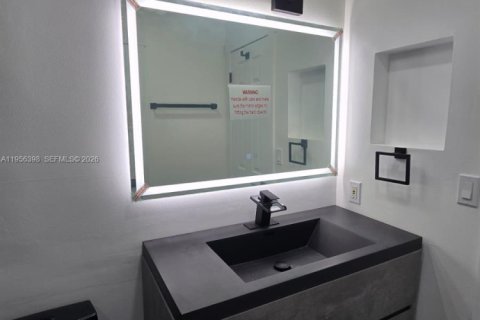 Touwnhouse à louer à Greenacres, Floride: 3 chambres, 112.6 m2 № 2012029 - photo 18