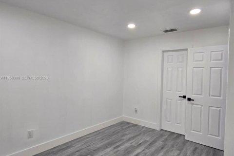 Touwnhouse à louer à Greenacres, Floride: 3 chambres, 112.6 m2 № 2012029 - photo 16